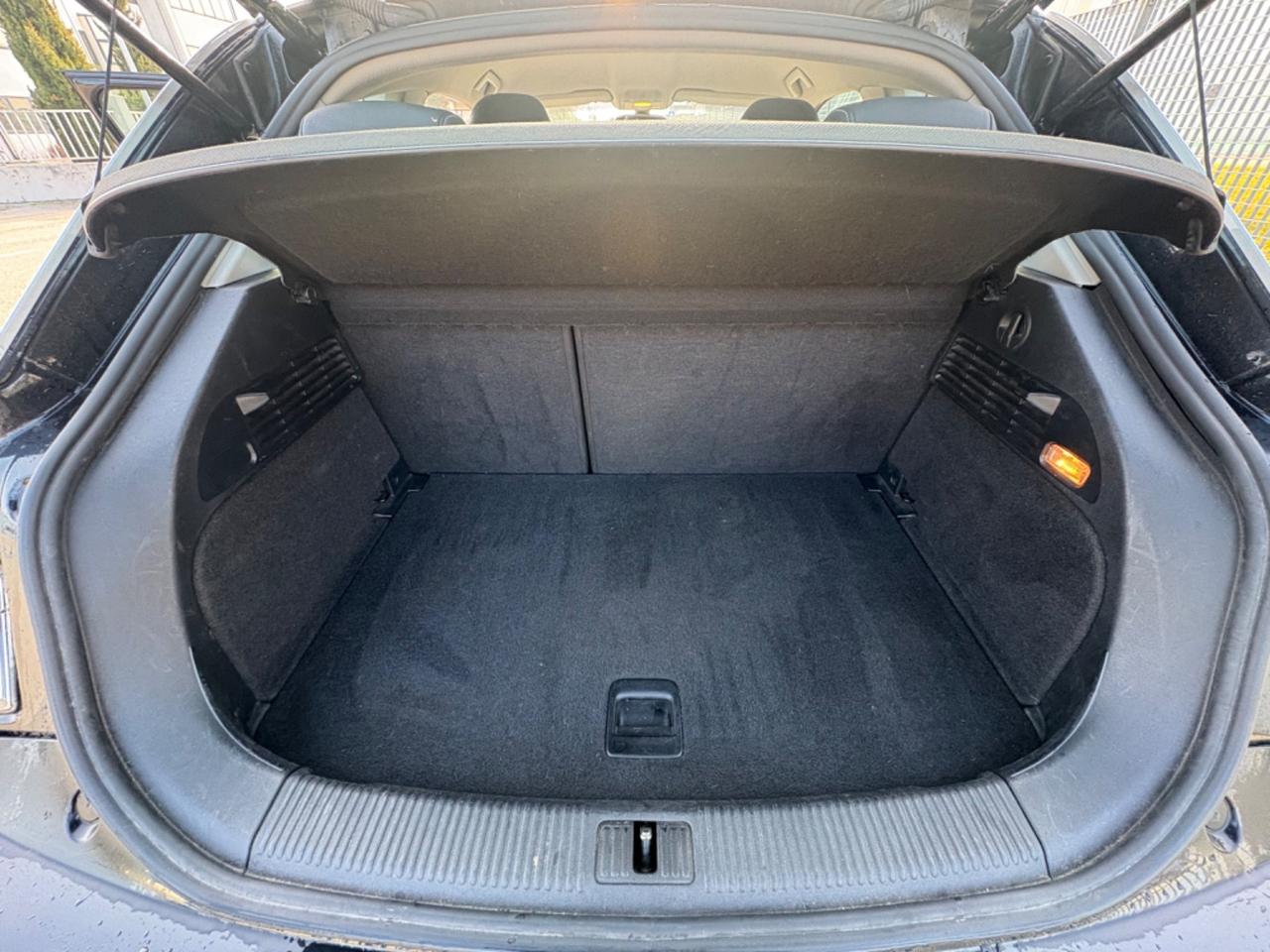 Audi A1 1.6 TDI 90CV 2011 Ok per neopatentati