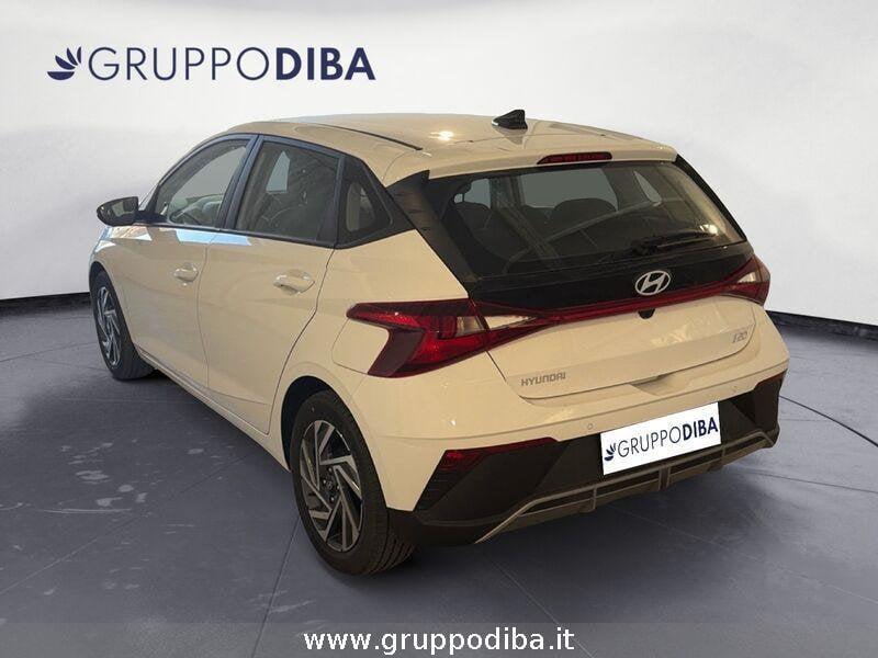 Hyundai i20 1.1 MPI MPI DOHC Pet PE MY25 1.2 MT CONNECTLINE