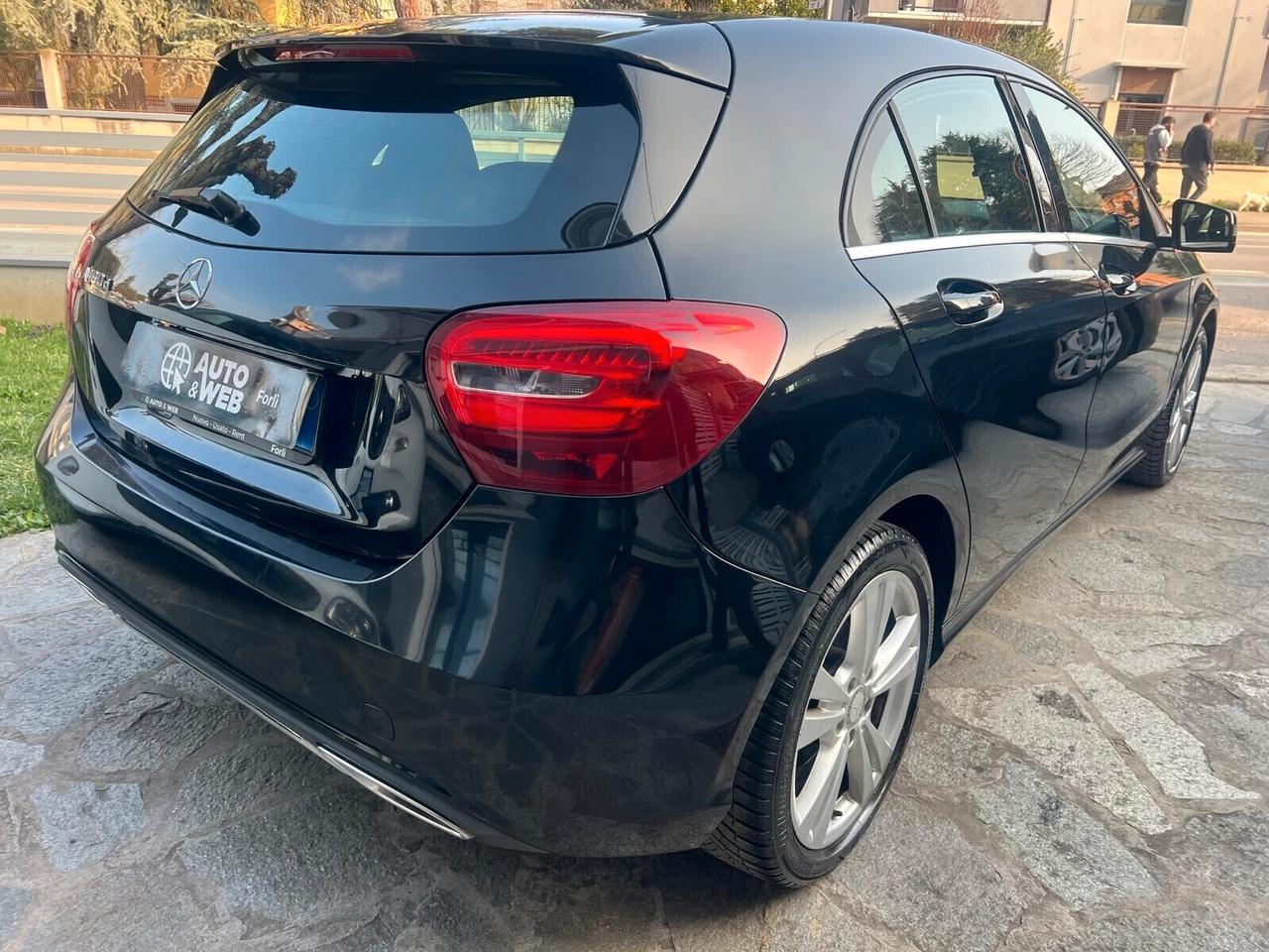 MB CLASSE A 180D AUTOM PREMIUM NEOP UNIPROP