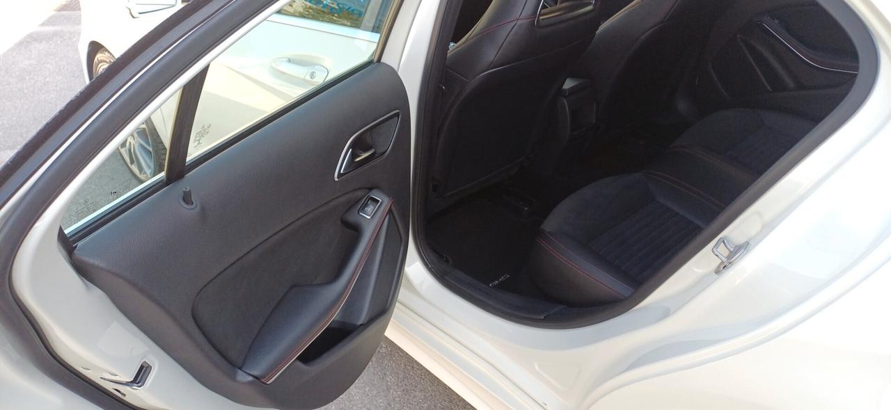 Mercedes-benz A 200 CDI Premium