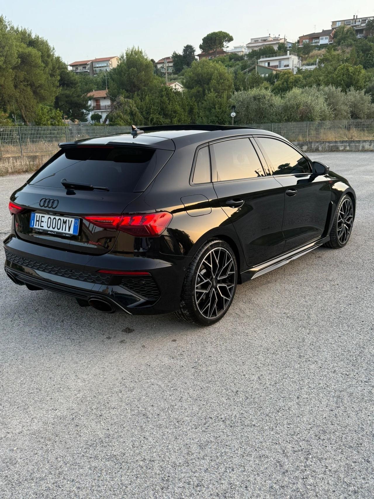 Audi A3 RS 3 SPB TFSI quattro S tronic