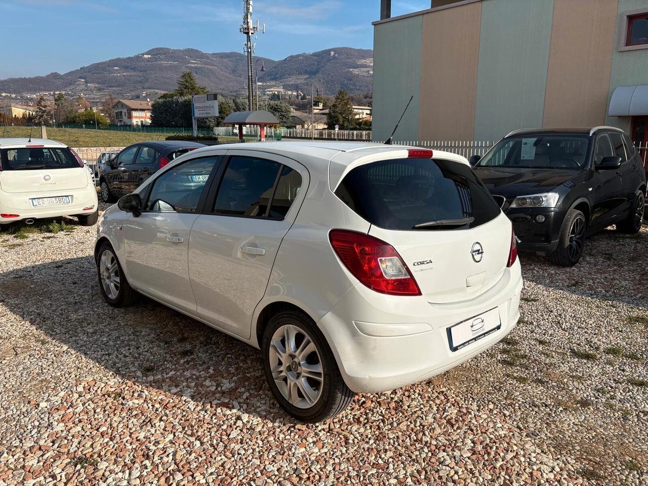 Opel Corsa 1.2 BENZGPL - UNICO PROPRIETARIO