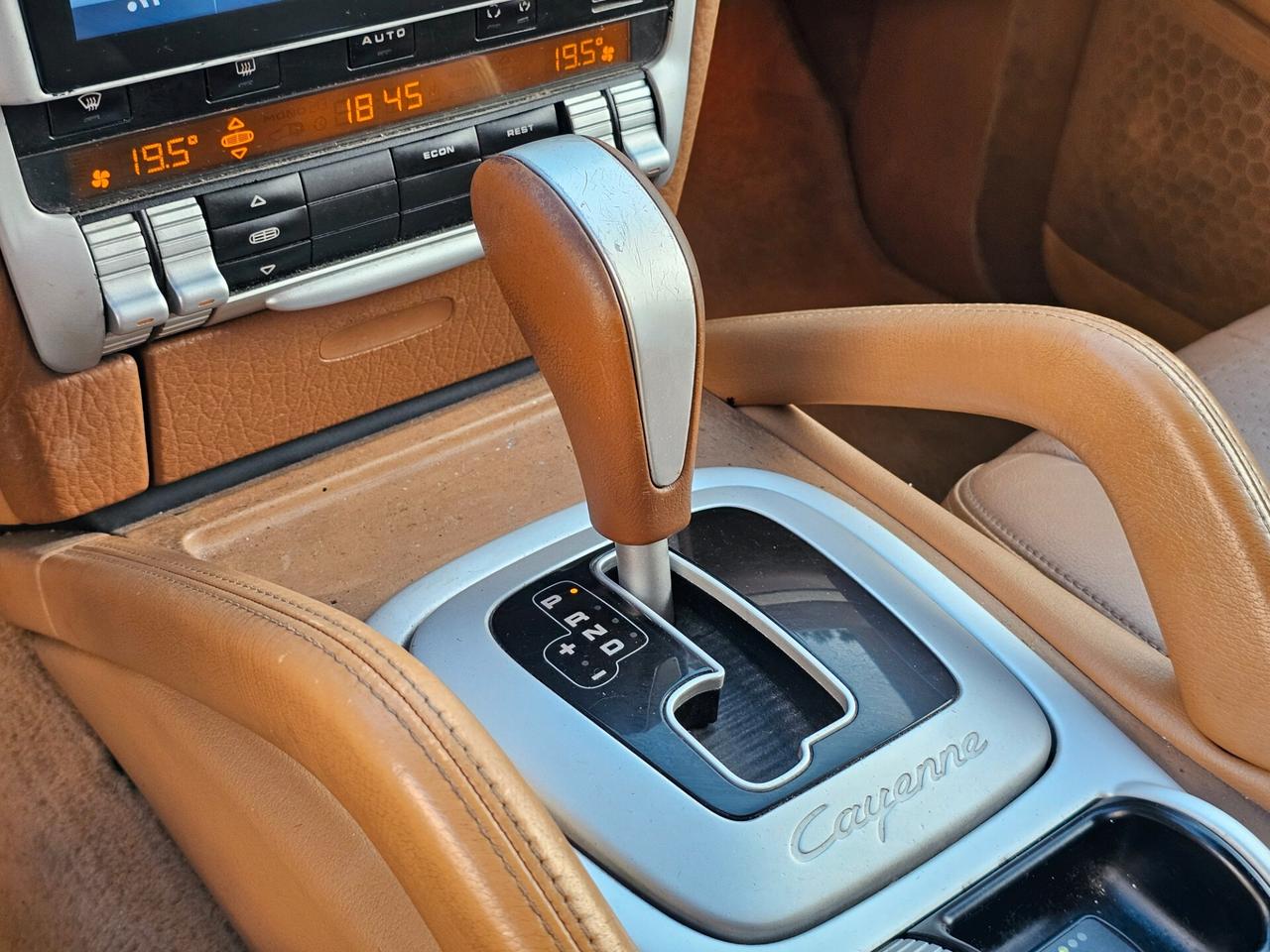 Porsche Cayenne 3.2 V6 GPL