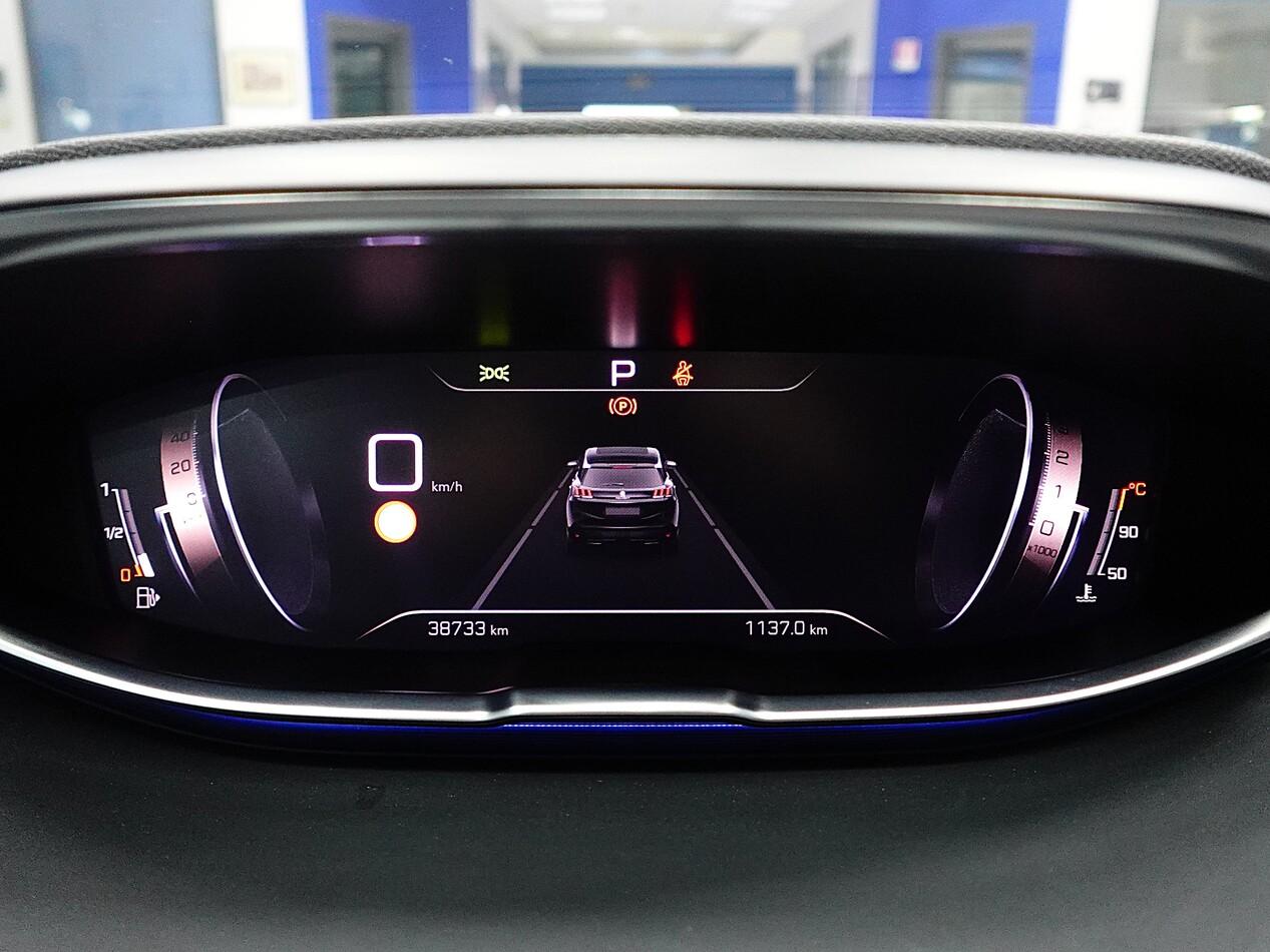Peugeot 3008 II 1.5 BlueHDI 130 CV EAT8 GT
