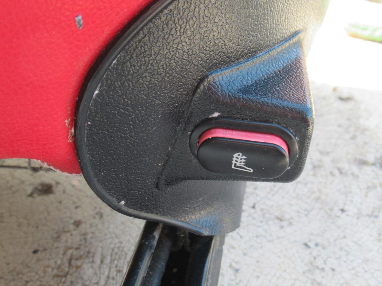 Ford Ka Cabrio 1.2 8V 69CV 2 sedili pelle rossa come nuovi € 300