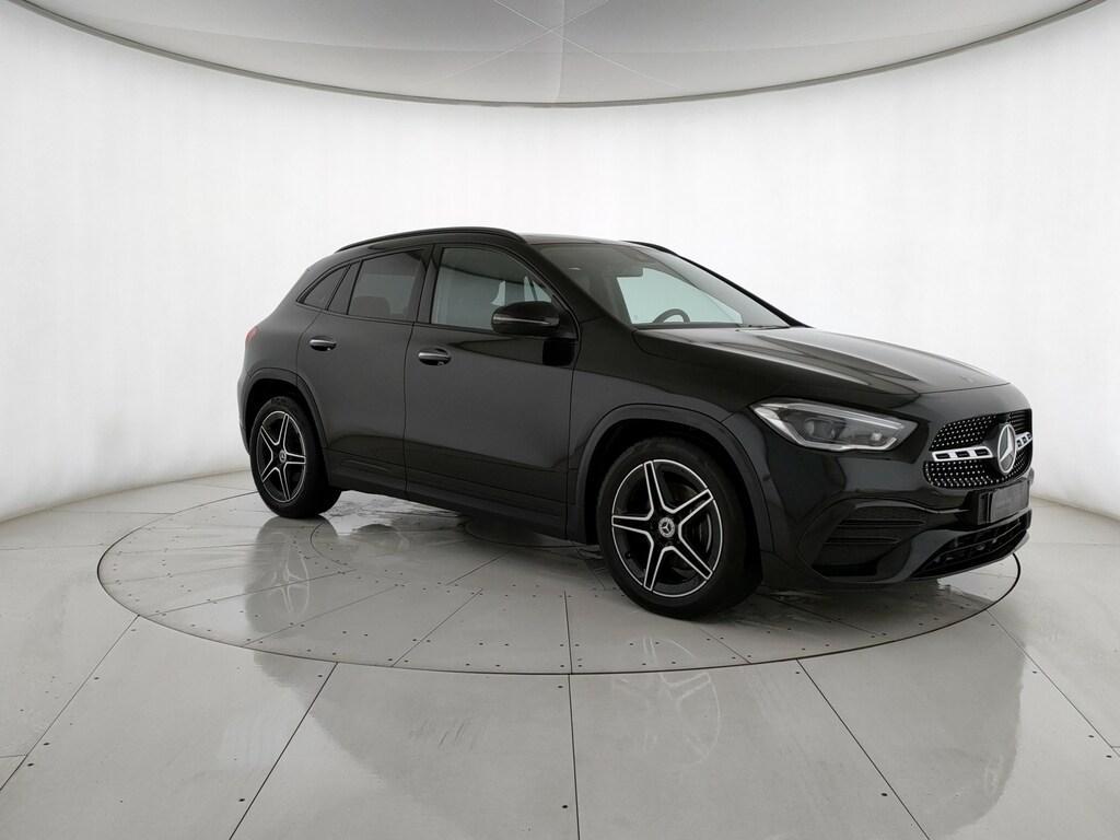 Mercedes GLA 180 180 D Premium 8G-DCT