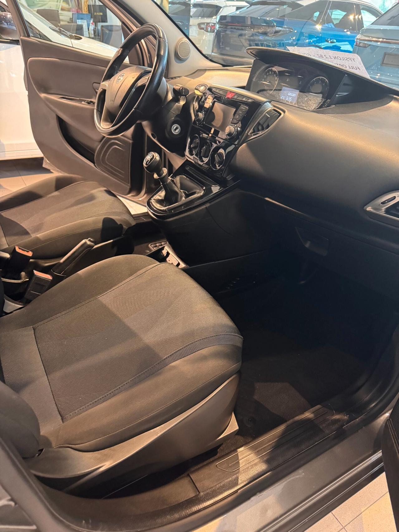 YPSILON GOLD 1.2 BZ FULL OPTIONAL