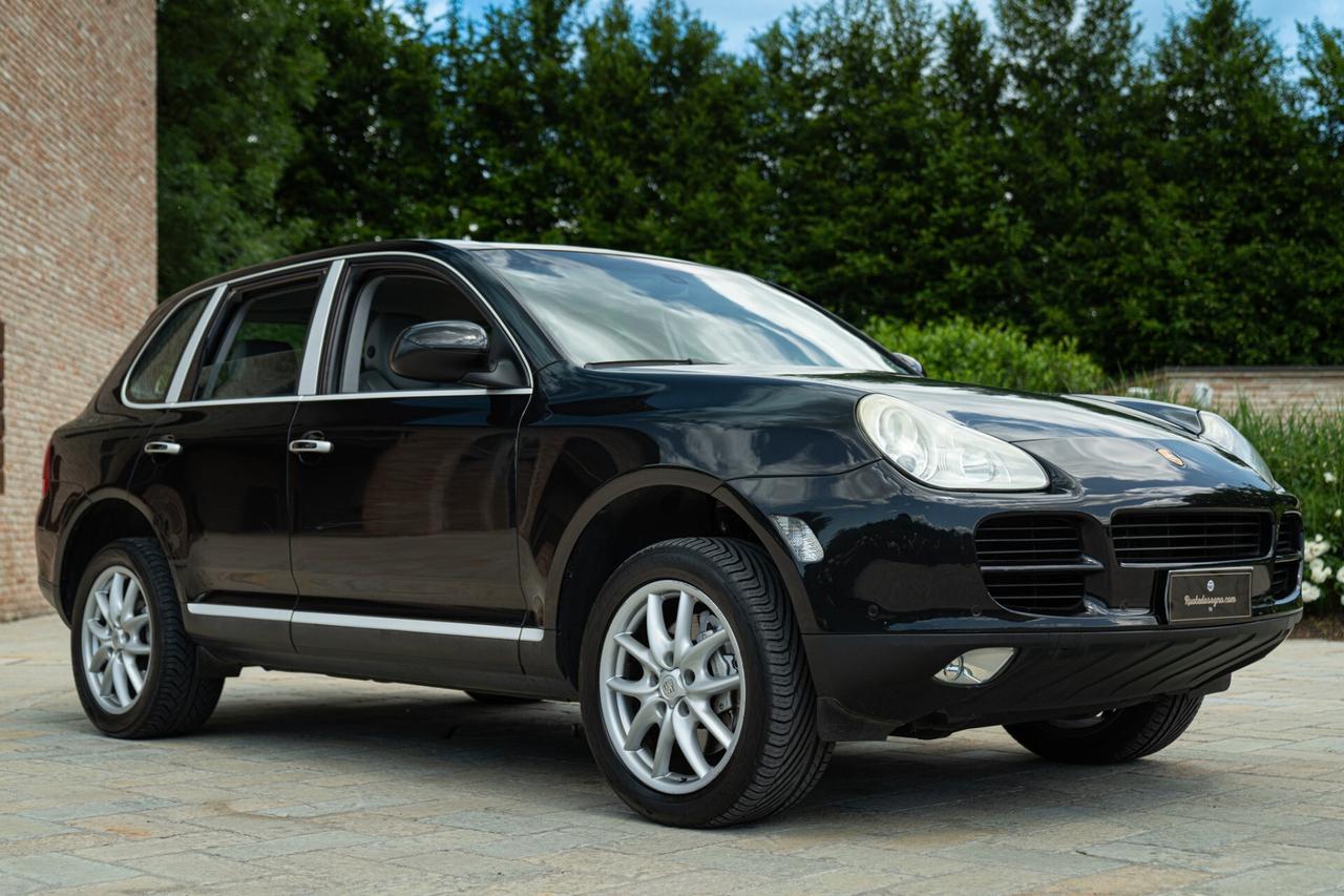 PORSCHE CAYENNE S 4.5 - POR00209