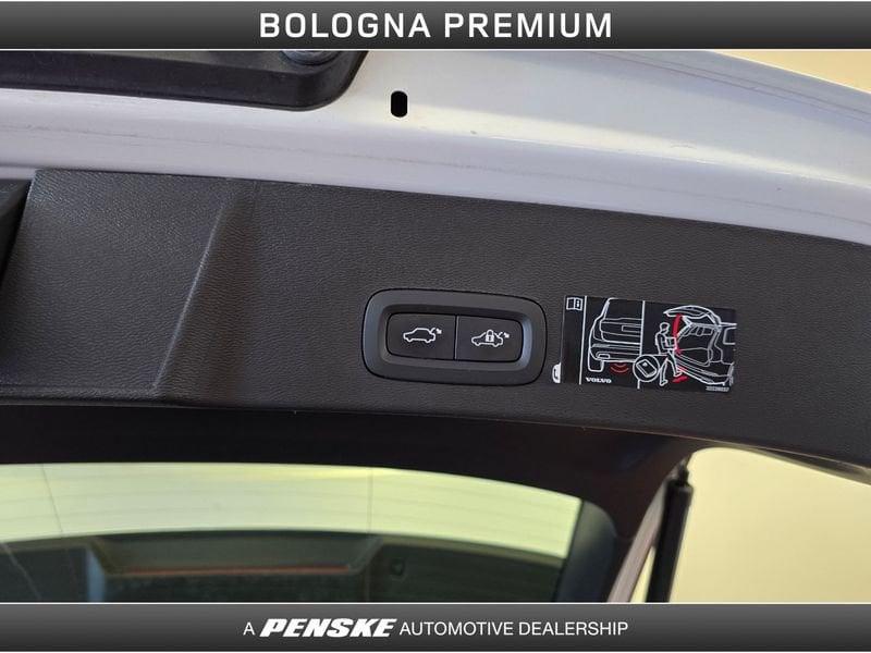 Volvo XC40 XC40 T2 Geartronic Momentum Pro