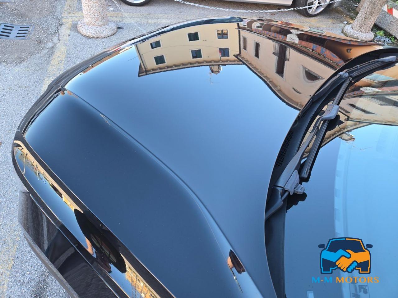 VOLVO XC40 D4 AWD Geartronic Momentum