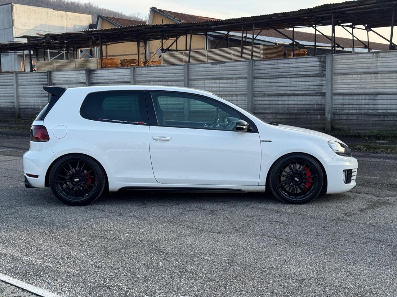 Volkswagen Golf GTI 6 2.0 Tsi DSG