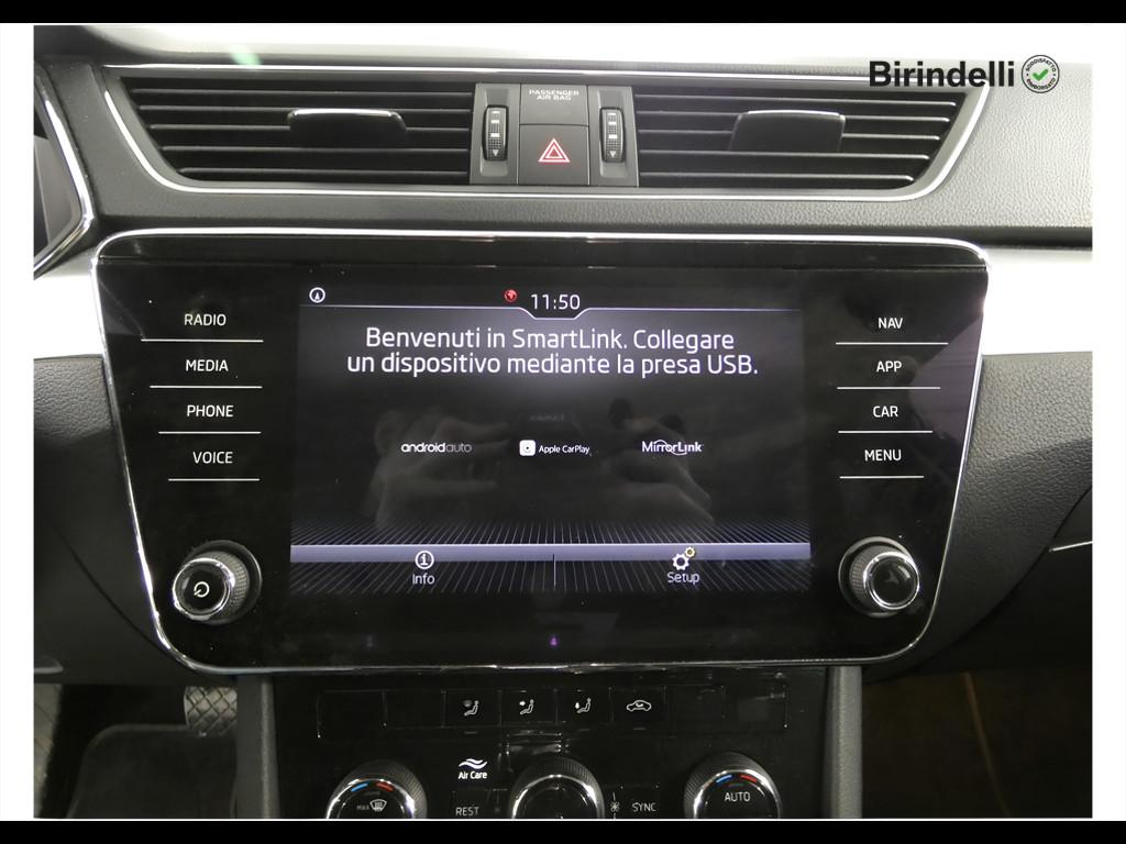 SKODA Superb 3ª serie - Superb 2.0 TDI 150 CV SCR DSG Wagon Executive