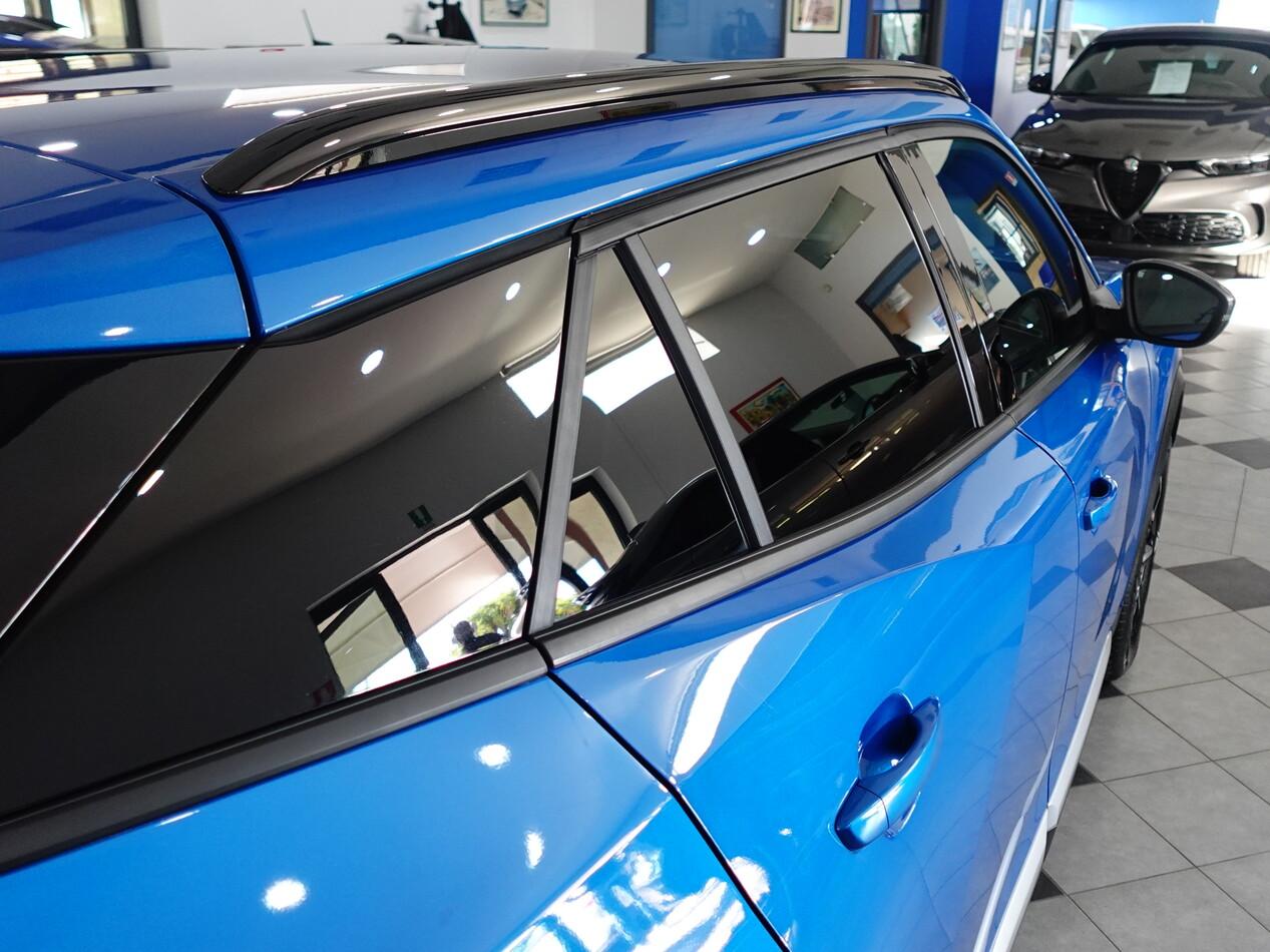 Peugeot 2008 1.2 PureTECH 100 CV ALLURE