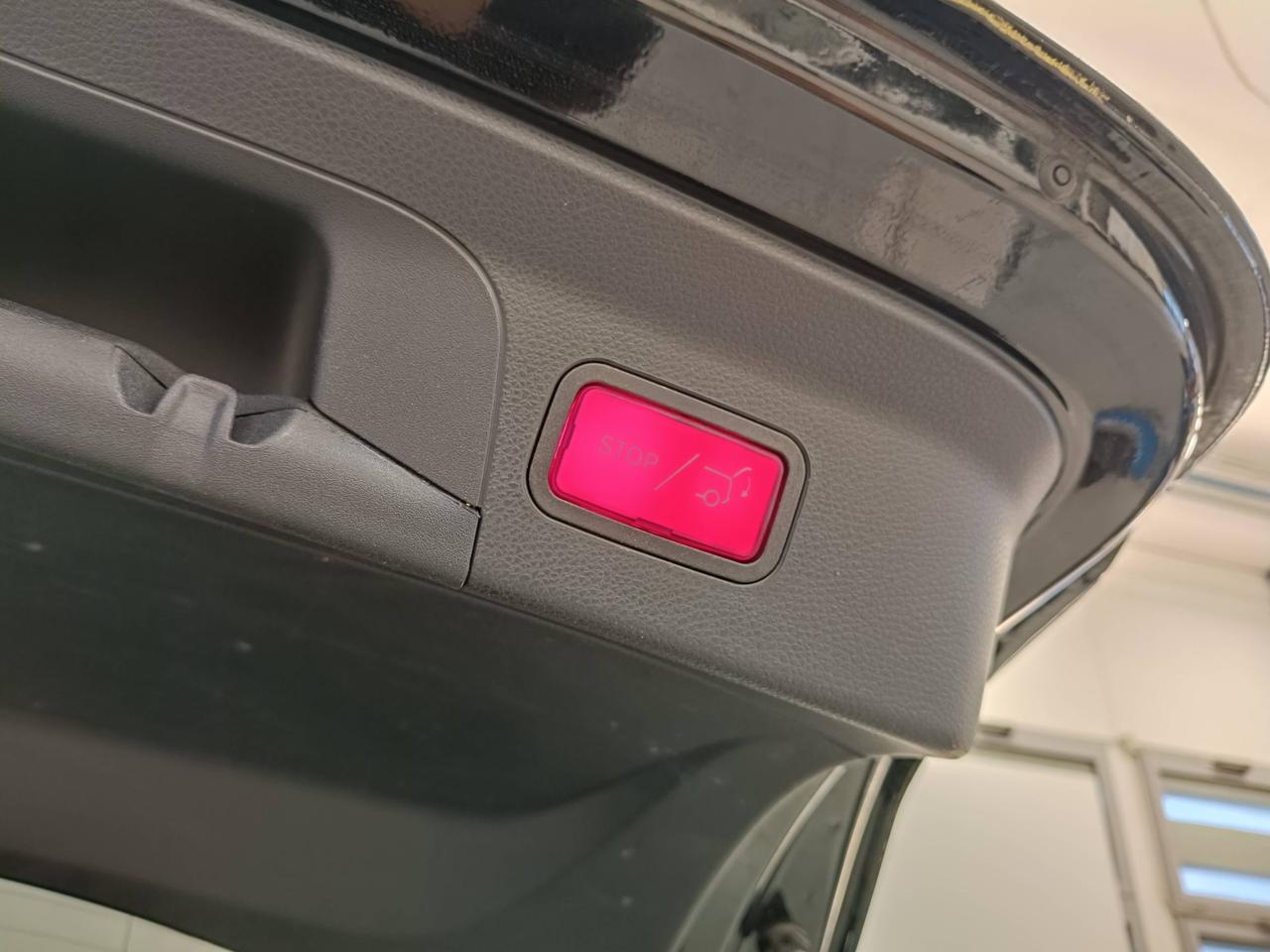 Mercedes-Benz GLC Coupe - C253 2019 - GLC Coupe 200 mhev (eq-boost) Premium 4matic auto