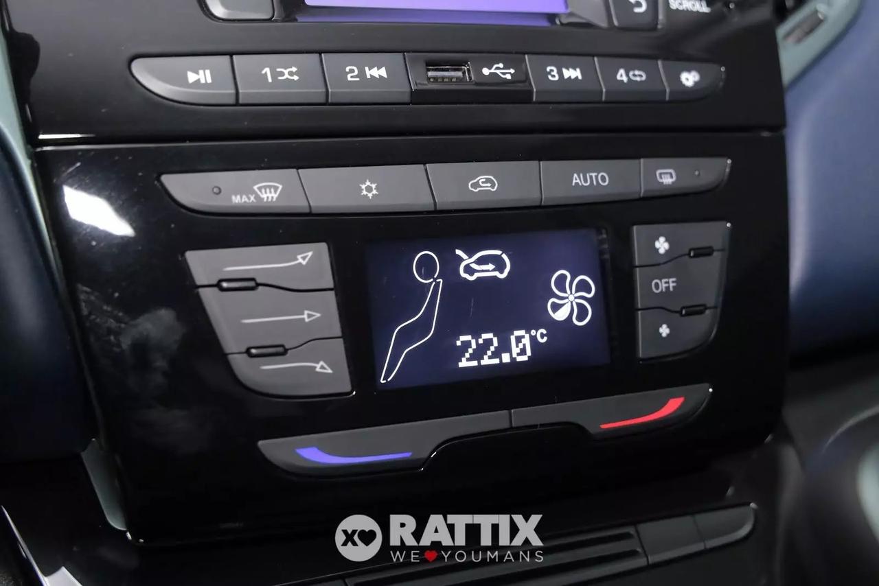Lancia Ypsilon 1.0 Firefly Hybrid 70CV Silver