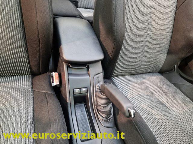 PEUGEOT 308 1.6 THP 150CV CC Féline