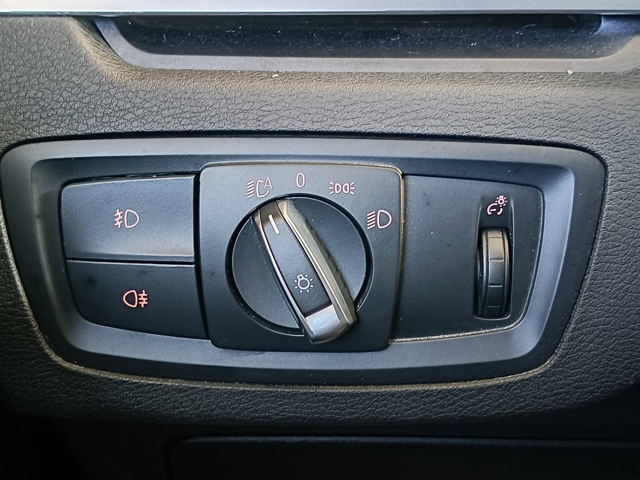 BMW X1 F48 - X1 xdrive18d xLine auto