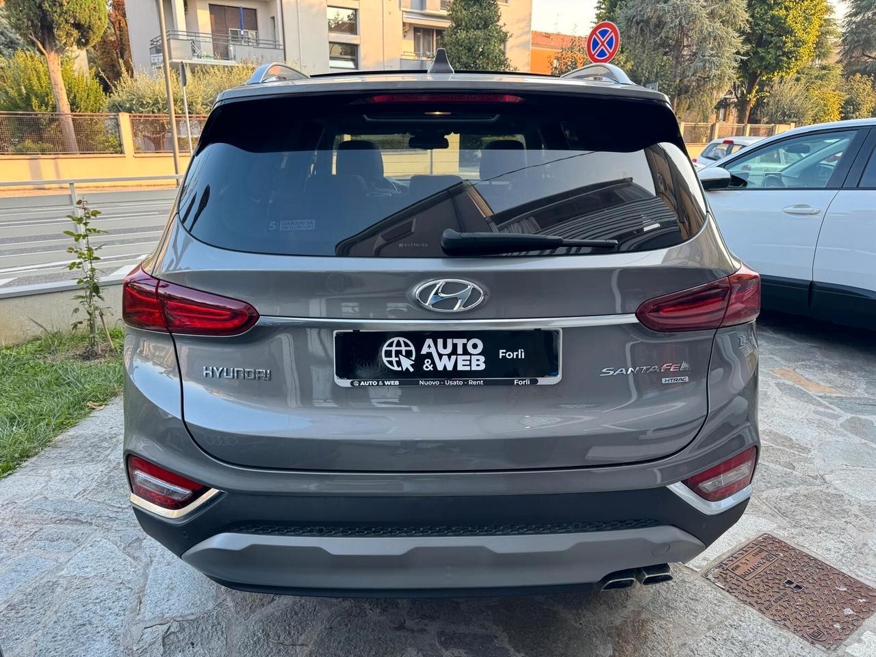 HYUNDAI SANTA FE 2.2 CRDi 4WD A/T 7p XPRIME