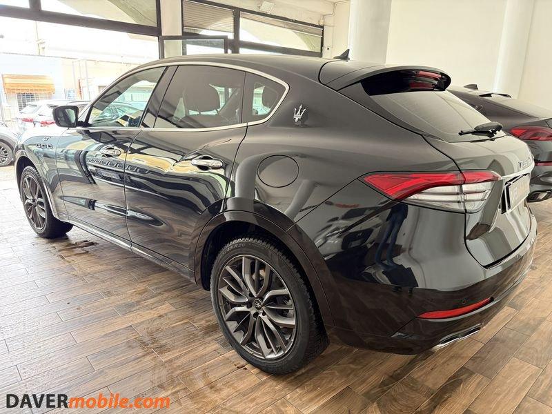 Maserati Levante Levante 2.0 mhev GT 330cv auto
