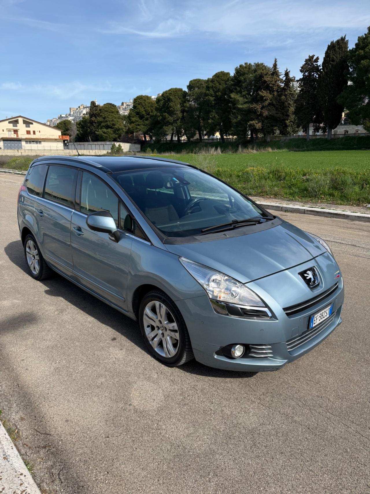 Peugeot 5008 2.0 HDi 150CV Tecno