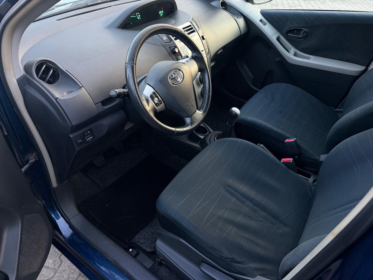 Toyota Yaris 1.0 5 porte BENZINA 2008