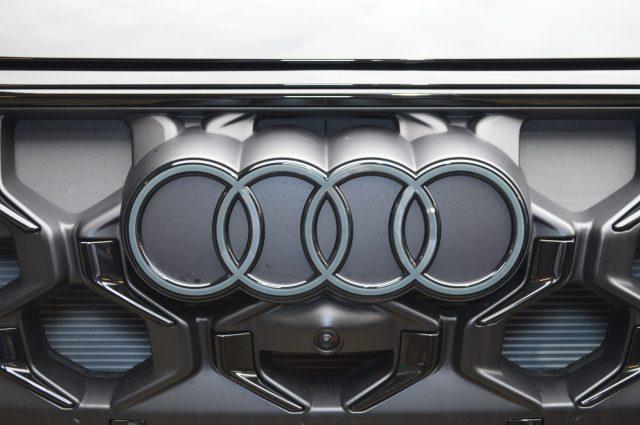 AUDI Q5 SPB TDI 150 kW mHEV+ S tronic quattro S line editi