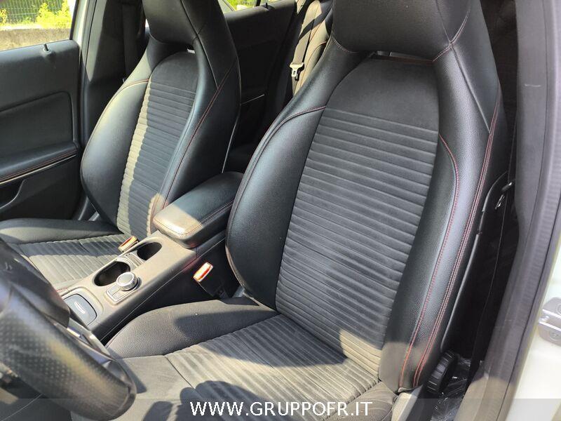 Mercedes-Benz GLA (X156) 200 CDI Automatic 4Matic Premium