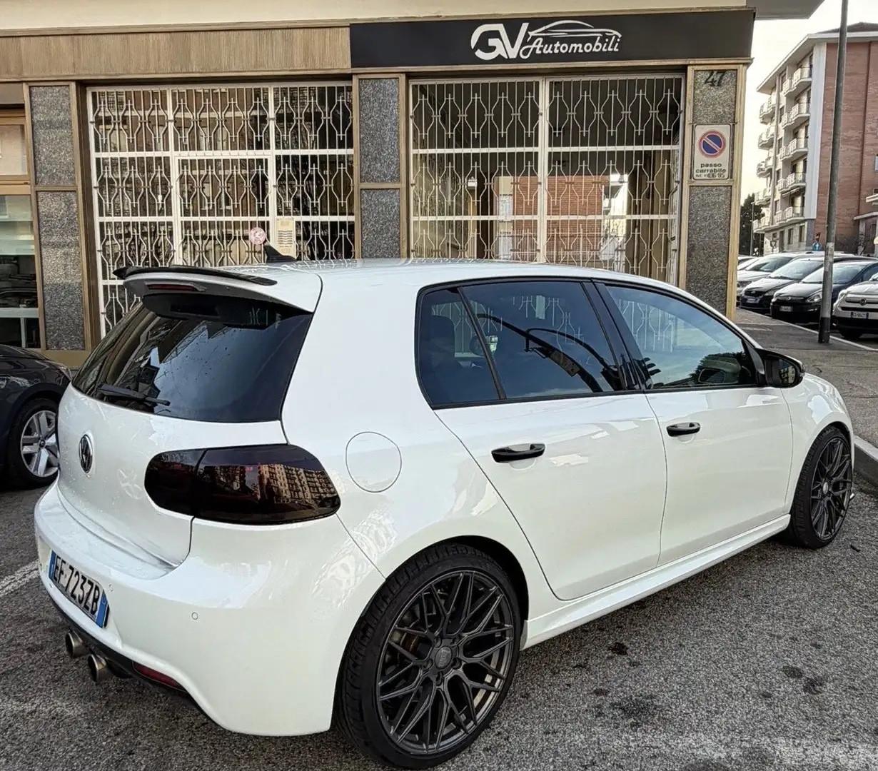 Volkswagen Golf 2.0 TSI 4mot. DSG 5p. R