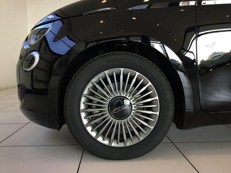 FIAT 500 Hybrid Hybrid Torino