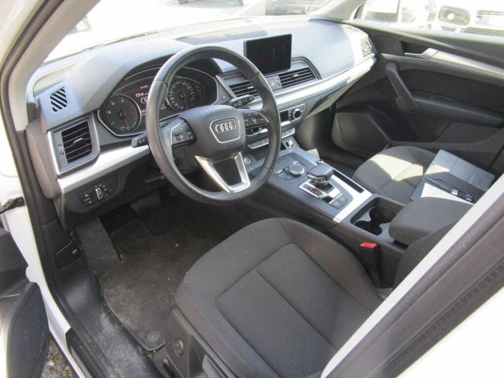 Audi Q5 35 TDI quattro S tronic Business Design
