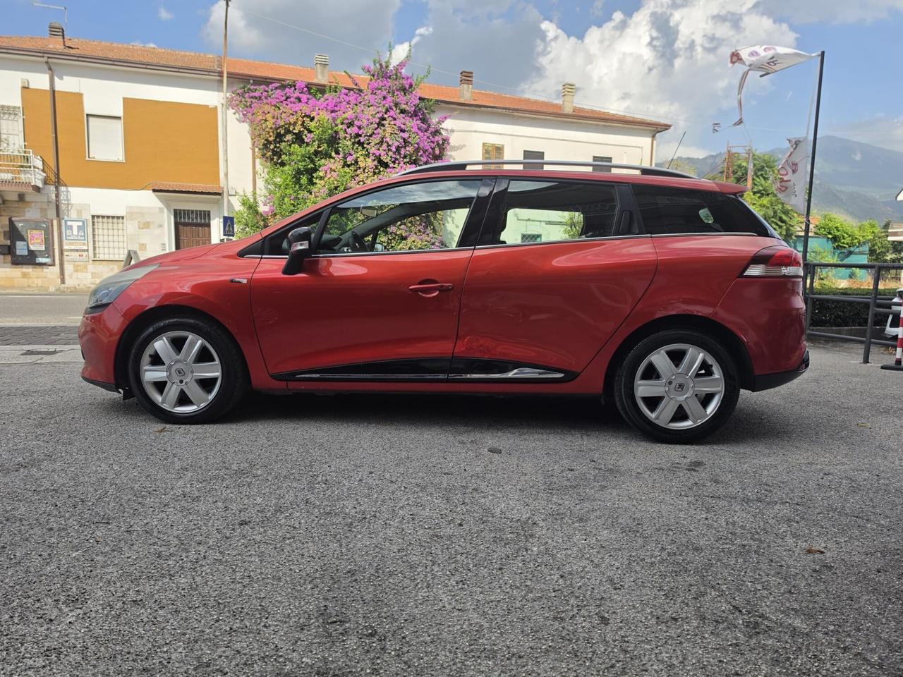 RENAULT CLIO 4 SERIE
