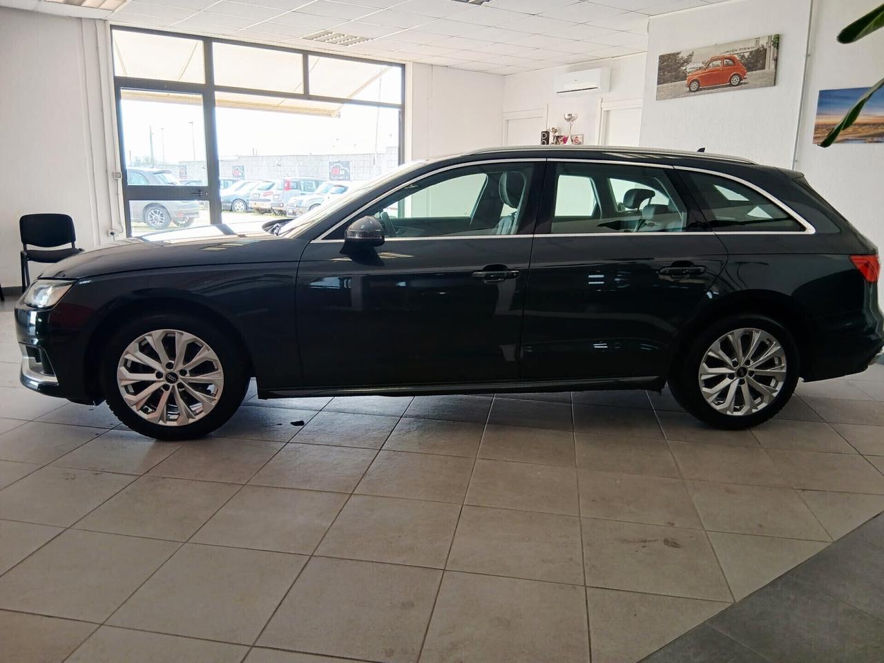 Audi A4 Avant 35 - 2.0 TDI/163 CV S tronic Business Advanced
