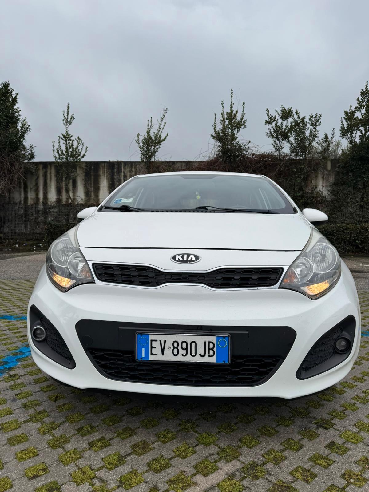Kia Rio 1.1 CRDi 5p. Active ANNO 2014