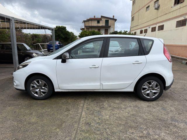 RENAULT Scenic X-Mod 1.5 dCi 110CV Attractive