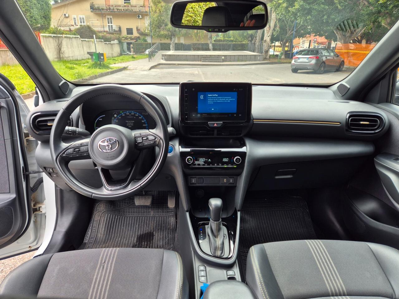 Toyota Yaris Cross hybrid gr sport