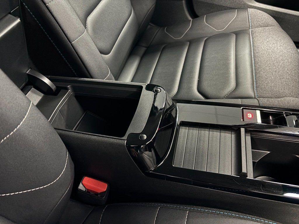 Citroen C4 1.5 Diesel EAT8 Max Automatico