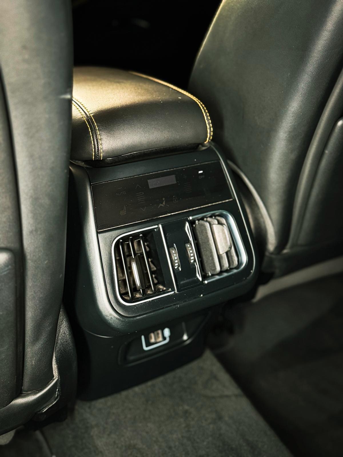 Maserati Grecale MHEV 330 CV AWD Modena