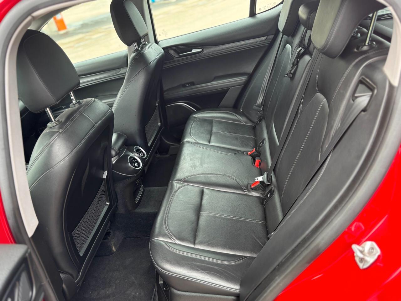 Alfa Romeo Stelvio 2.2 Turbodiesel 210 CV AT8 Q4 Executive