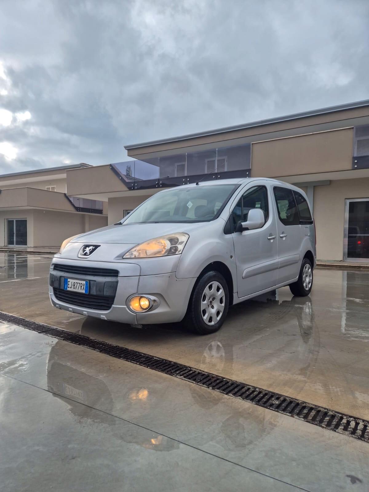Peugeot Partner Tepee 1.6 HDi 112CV Premium