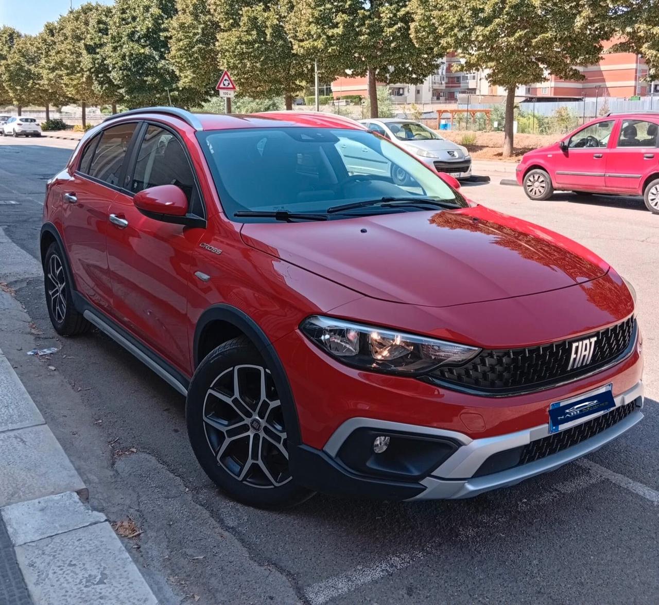 Fiat Tipo 1.5 Hybrid 5 porte Cross *PARI AL NUOVO*
