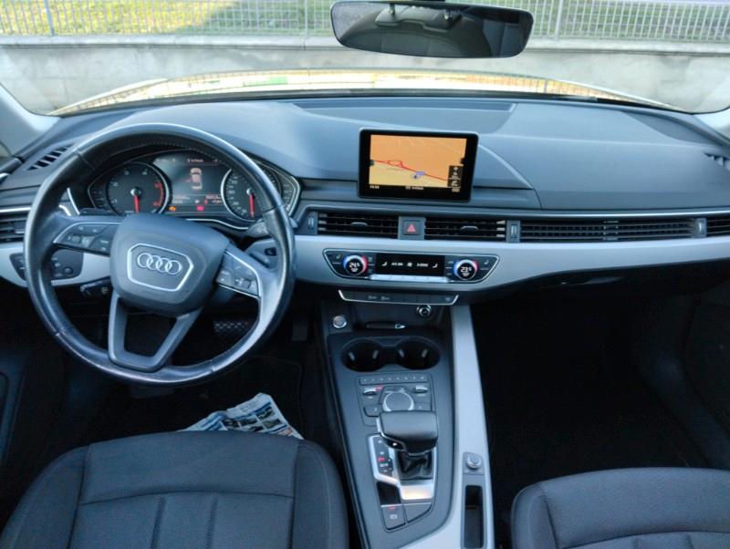 AUDI A4 2.0 TDI 150 CV S tronic Business