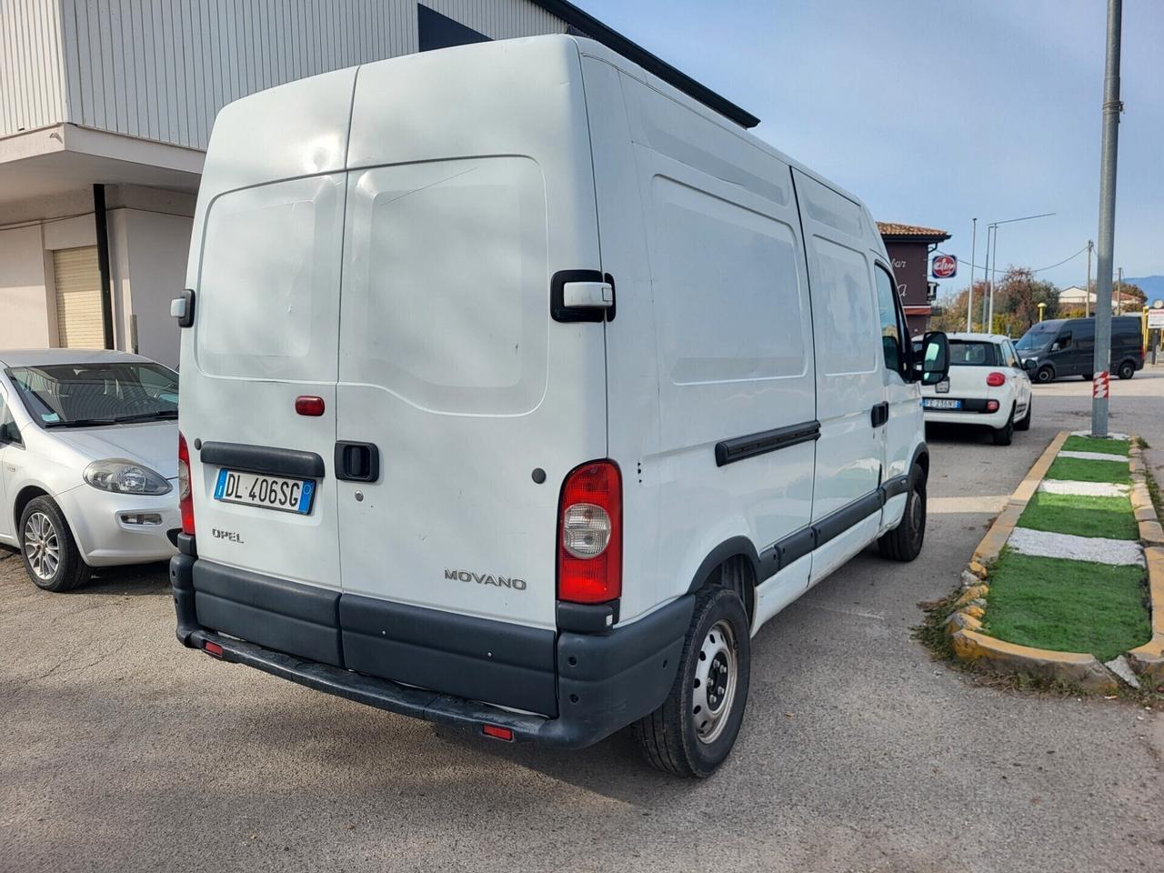 Opel Movano 35 2.5 CDTi