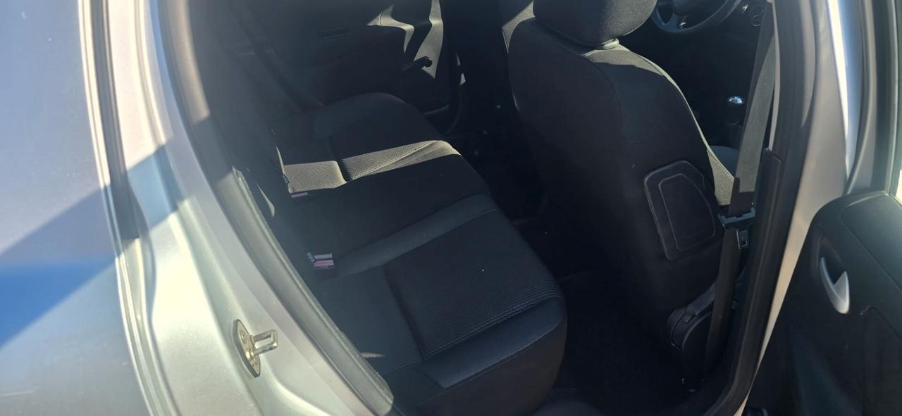 Peugeot 207 1.4 HDi 70CV FAP 5p. XS