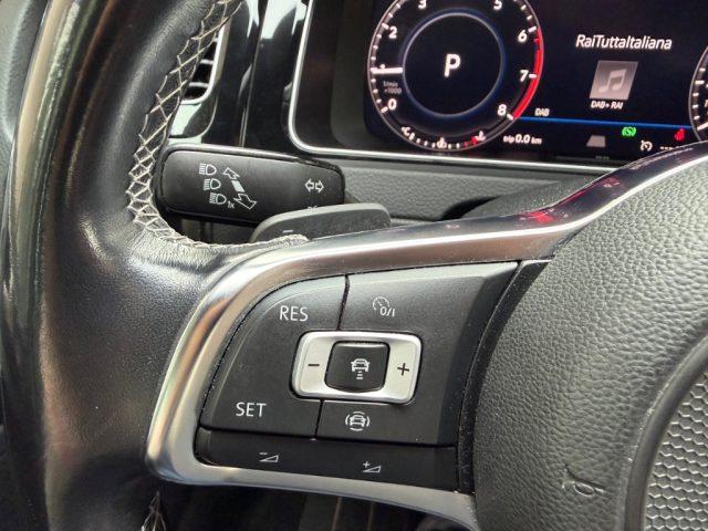 VOLKSWAGEN Golf 1.5 TSI 150CV DSG R-LINE UNIPROPRIETARIO