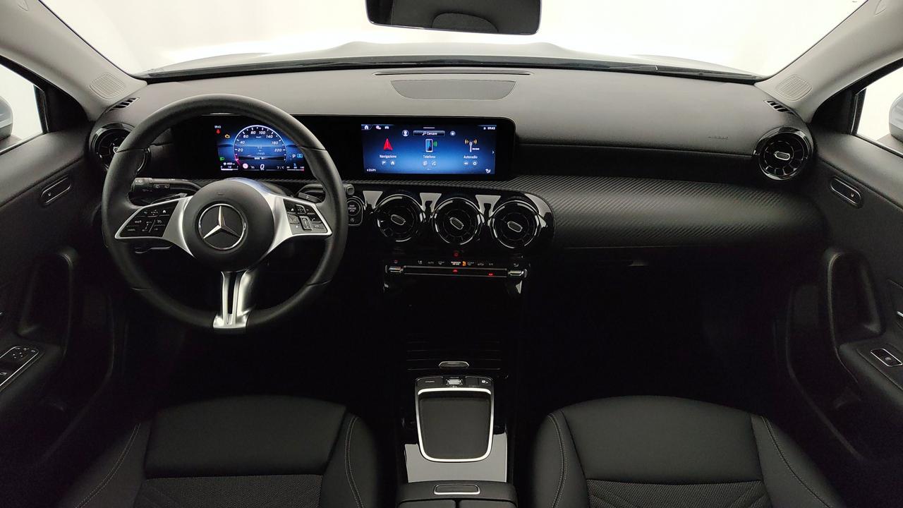 Mercedes-Benz A 180 d Advanced auto