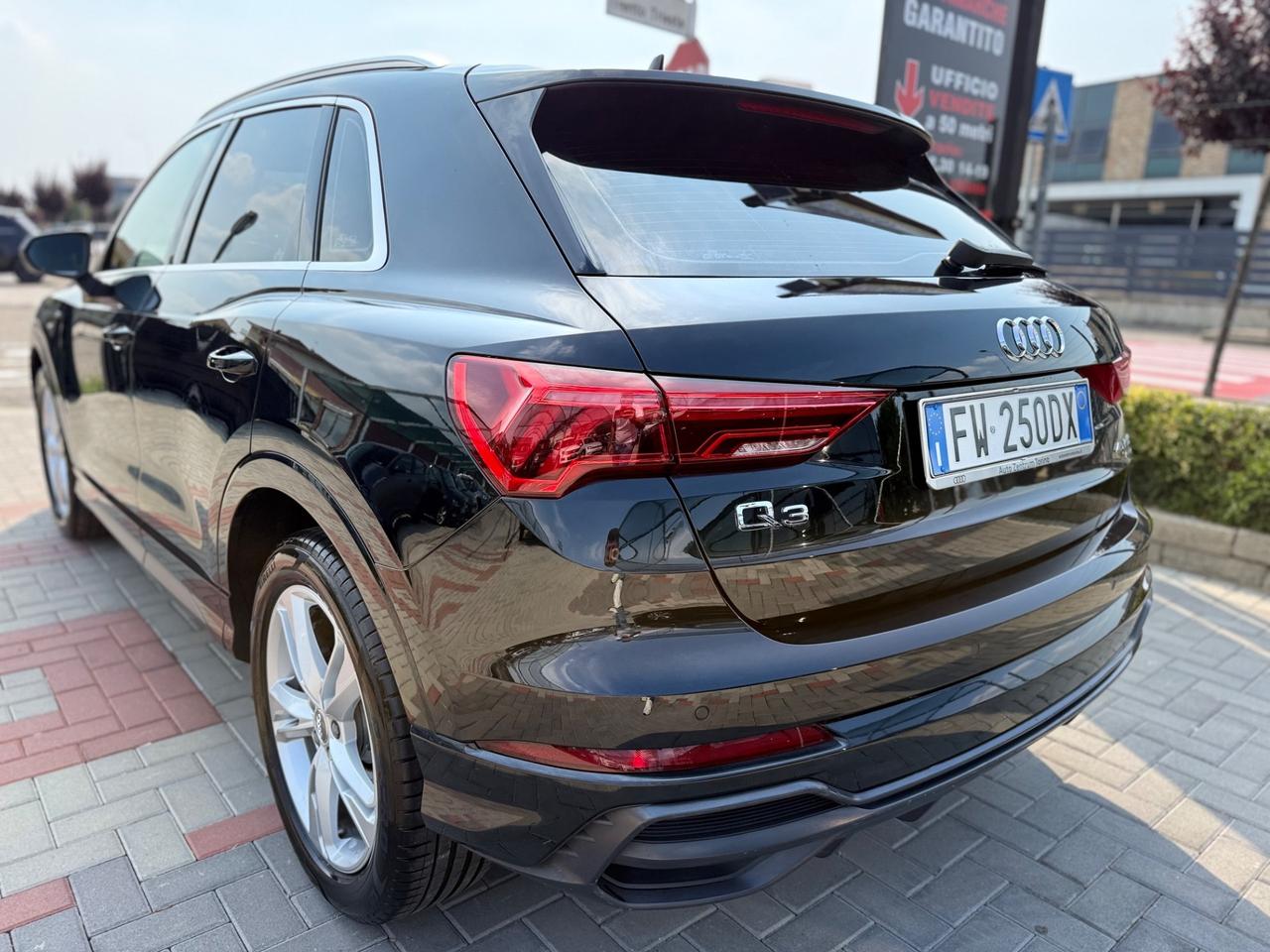 Audi Q3 45 TFSI quattro S tronic line edition