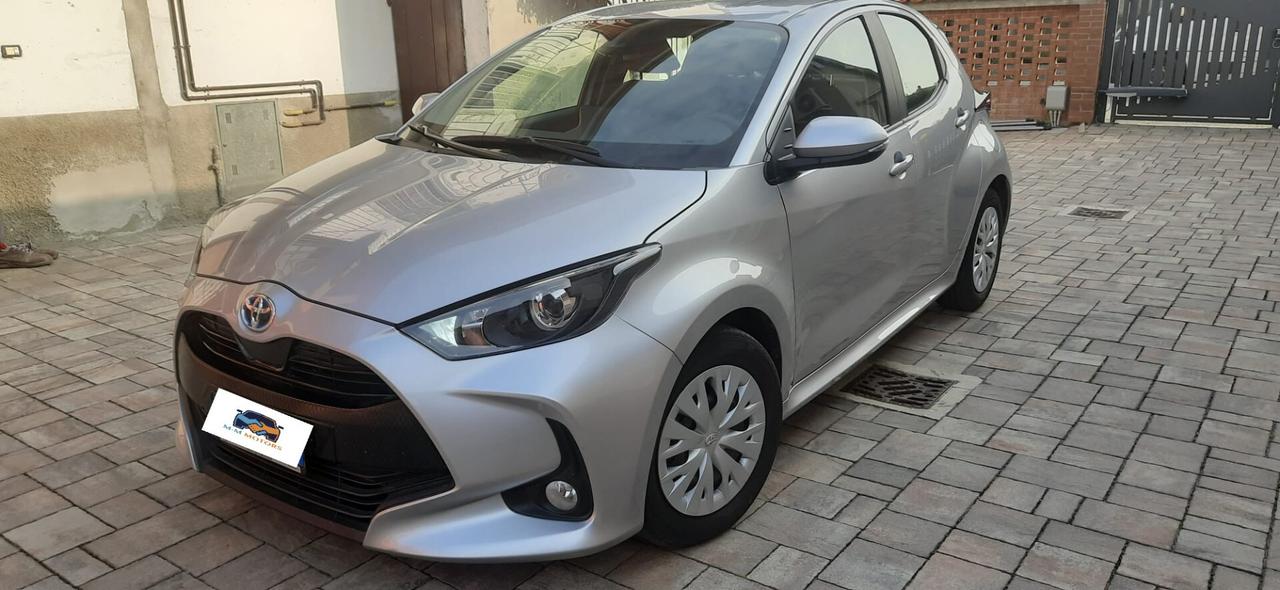 Toyota Yaris 1.5 Hybrid 5 porte Active