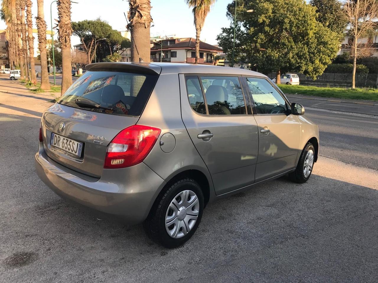 Skoda Fabia 1.2 12V 70CV 51 KW 5p. Style pari al nuovo