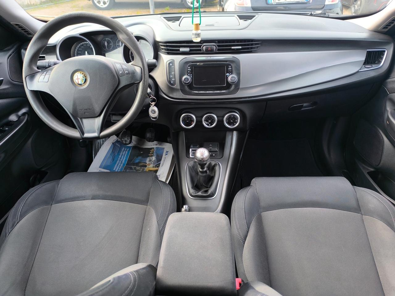 Alfa Romeo Giulietta 1.6 JTDm-2 105 CV Distinctive