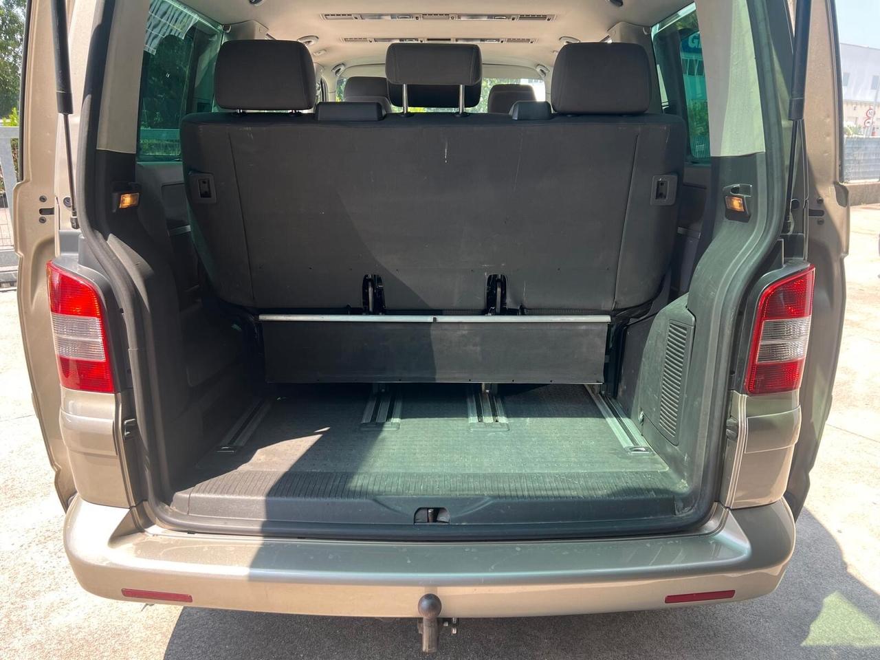 Volkswagen T5 MULTIVAN T5 CARROZZERIA NUOVA E MOTORE